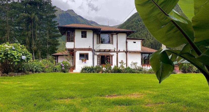 Hacienda San Juan De La Vega Bed and Breakfast Otavalo Εξωτερικό φωτογραφία